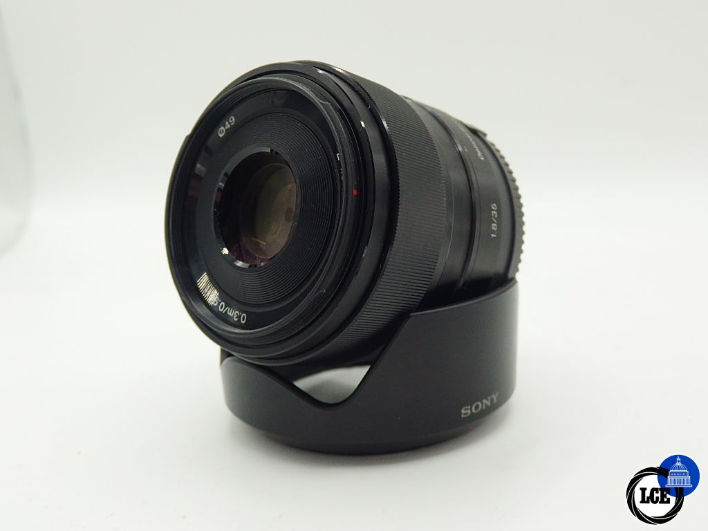 Sony E 35mm f/1.8 OSS