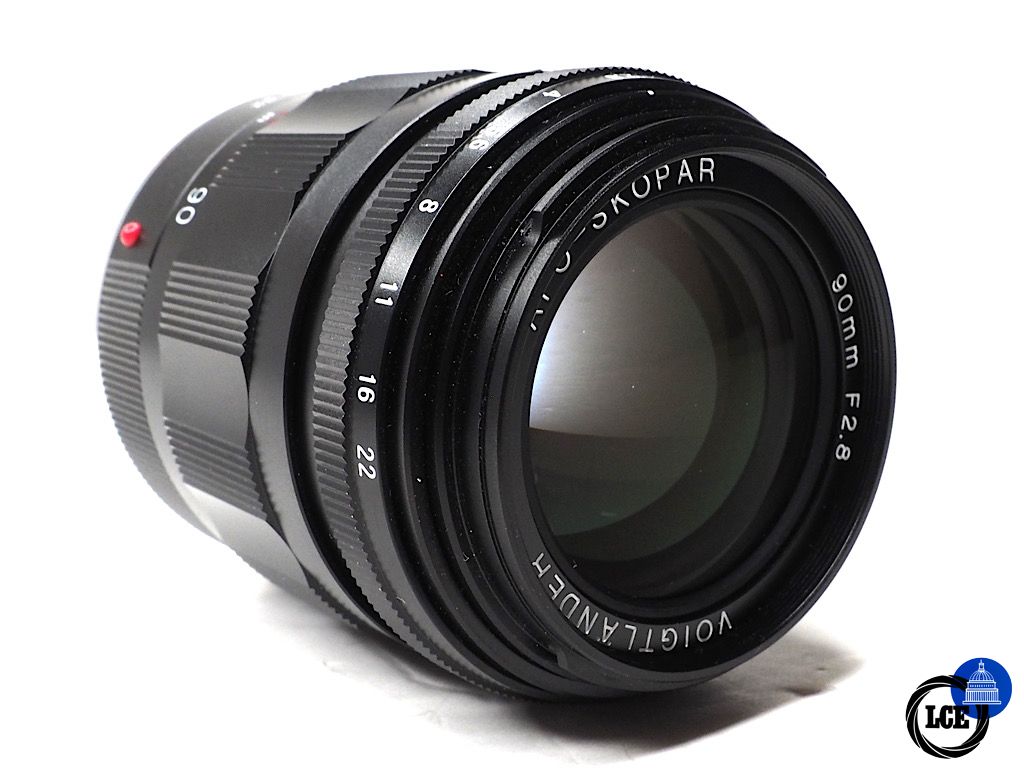Voightlander 90mm f2.8 APO