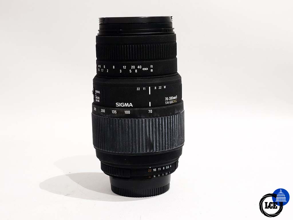 Sigma 70-300mm F4-5.6 DG ( Nikon Fit )