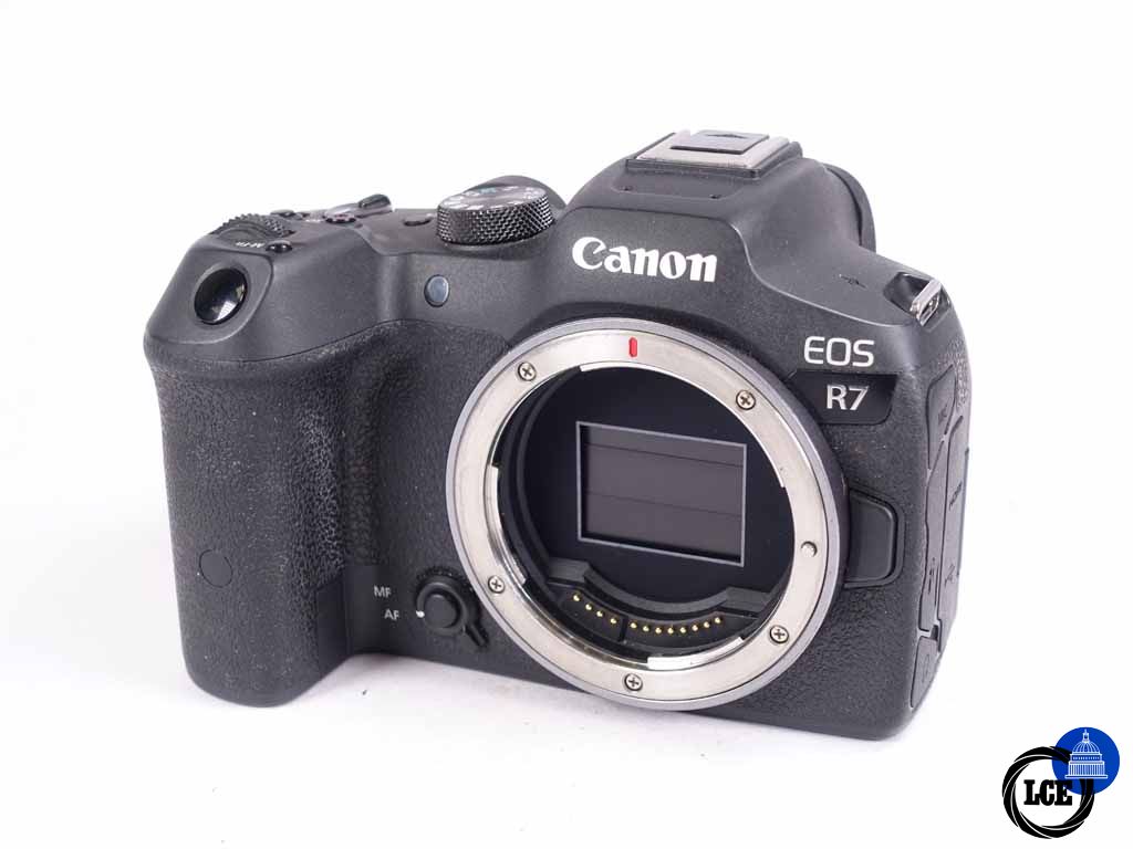 Canon R7 Body