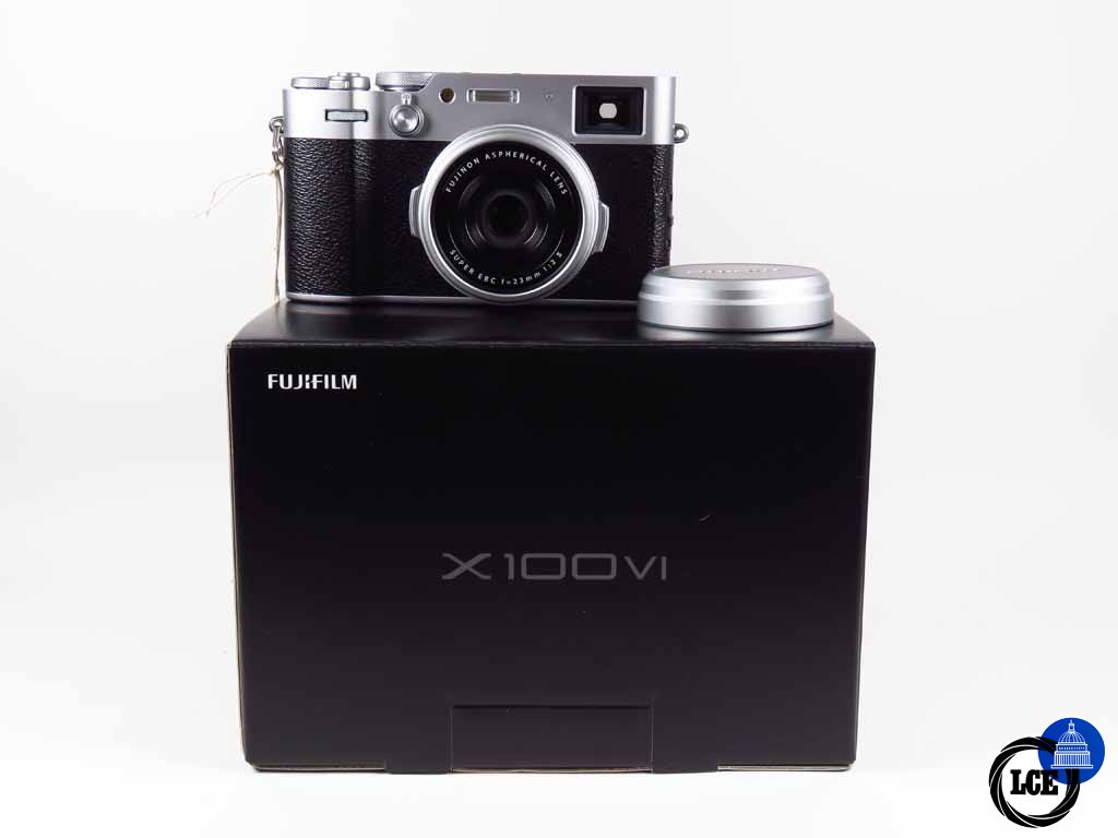 FujiFilm X100VI Chrome