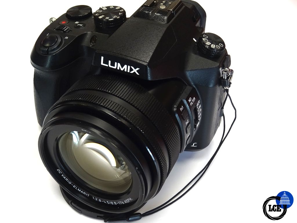 Panasonic FZ2000
