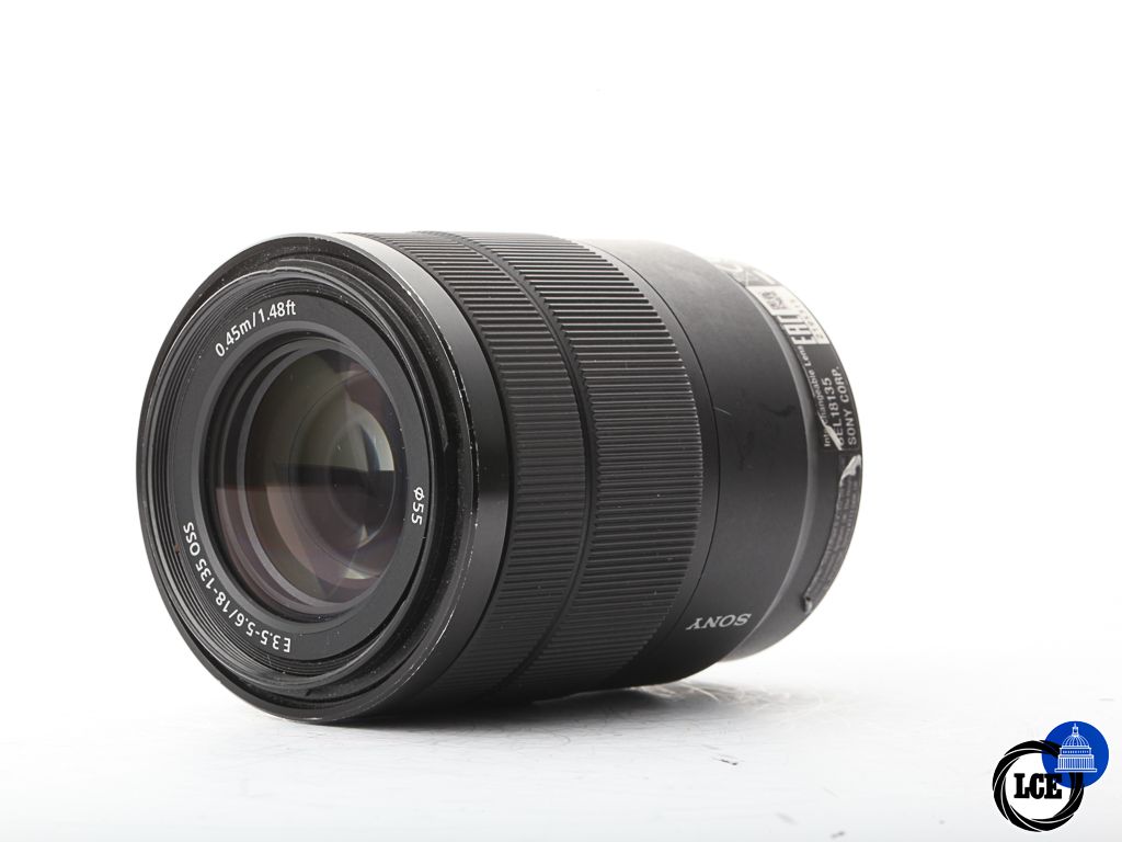Sony E 18-135mm f/3.5-5.6 OSS | 10113708 Sony E 18-135mm f/3.5-5.6 OSS | 10113708