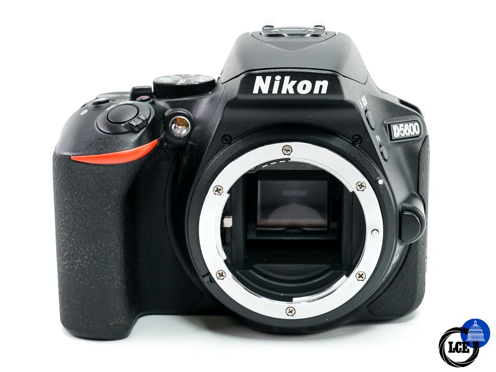 Nikon D5600 Body Nikon D5600 Body