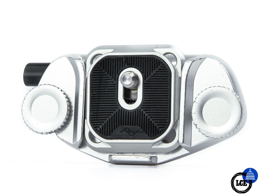 Peak Design Capture Clip V3 with Standard Plate Peak Design Capture Clip V3 with Standard Plate
