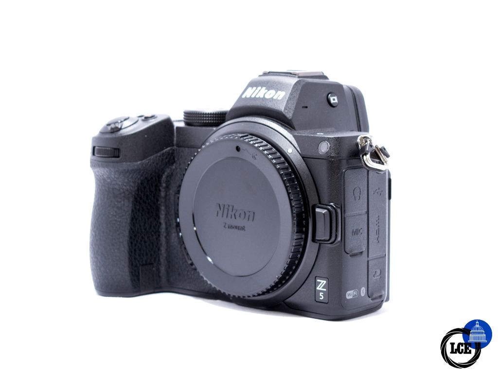 Nikon Z5 Body *Low shutter count* Nikon Z5 Body *Low shutter count*