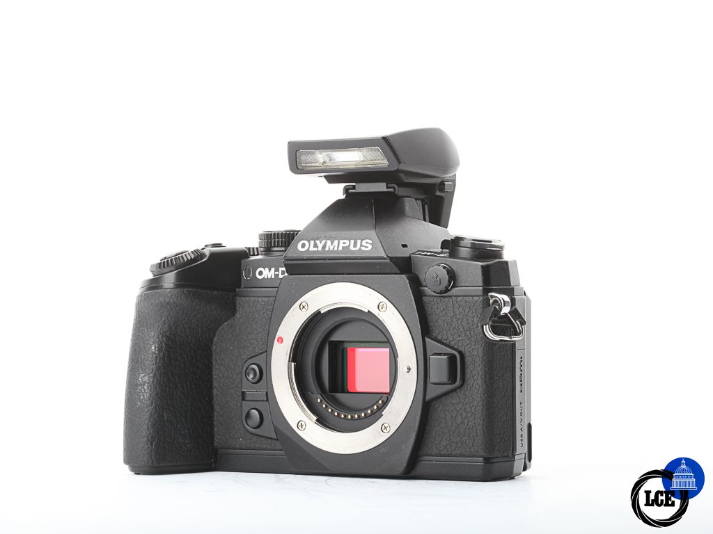 Olympus EM-1 Mk1 | 10113761 Olympus EM-1 Mk1 | 10113761