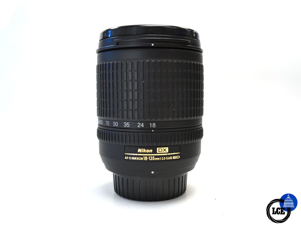 Nikon AF-S 18-135mm F3.5-5.6 G ED DX Nikon AF-S 18-135mm F3.5-5.6 G ED DX