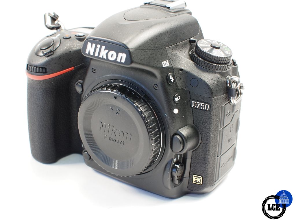 Nikon D750 10k sc Nikon D750 10k sc