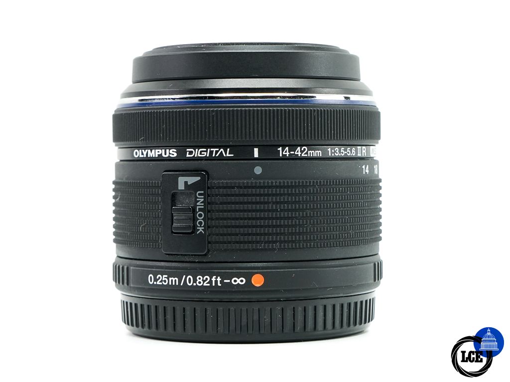 Olympus 14-42mm f3.5-5.6 II R