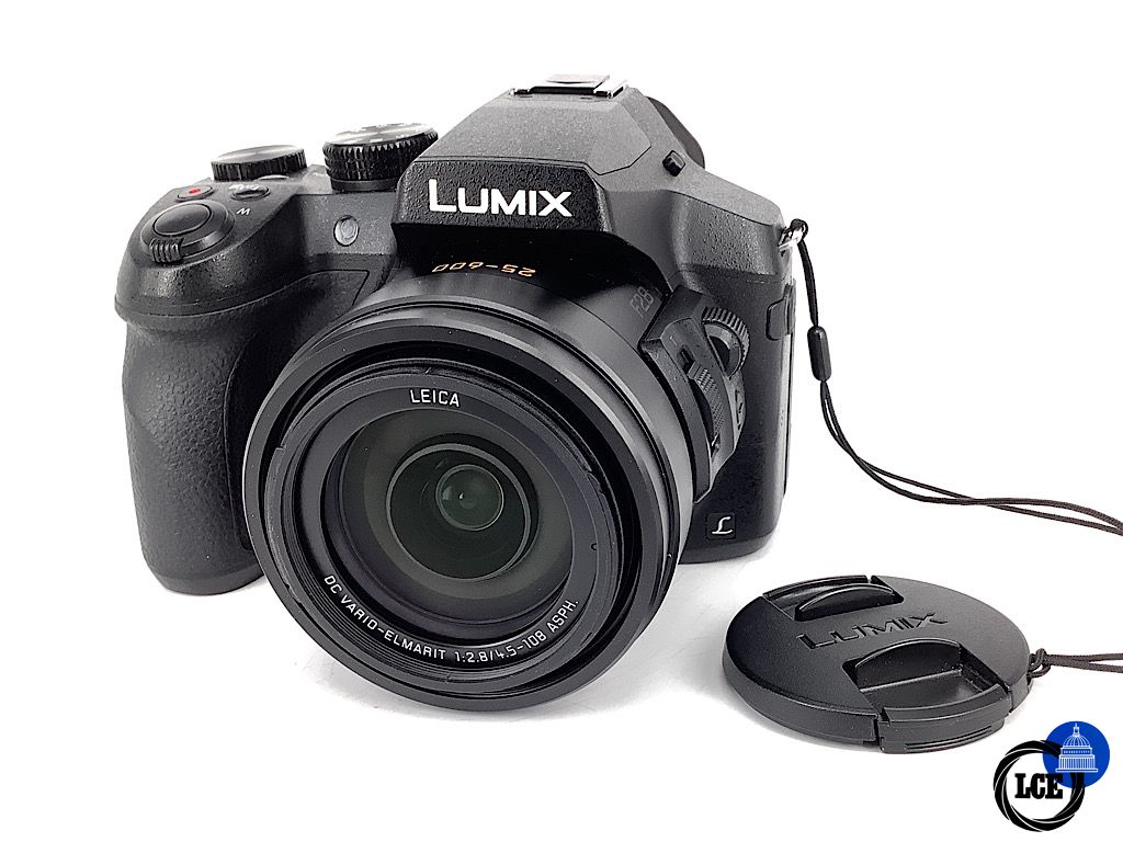 Panasonic LUMIX FZ330 Panasonic LUMIX FZ330
