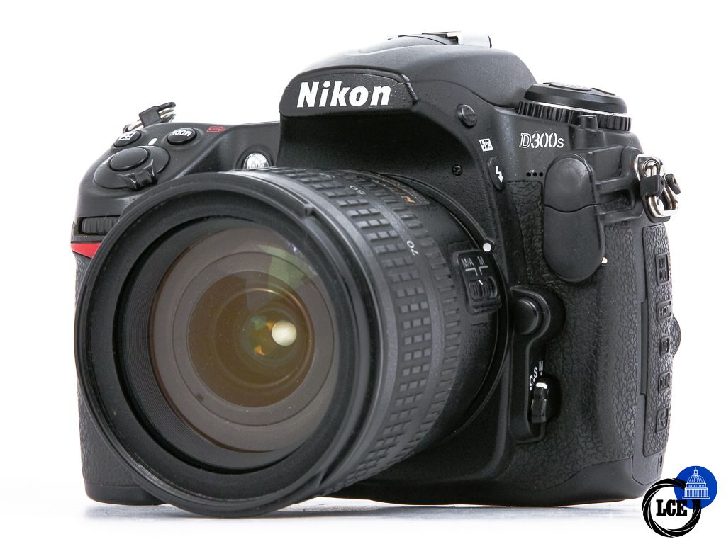 Nikon D300s + 18-70mm **22k Shutter Count**