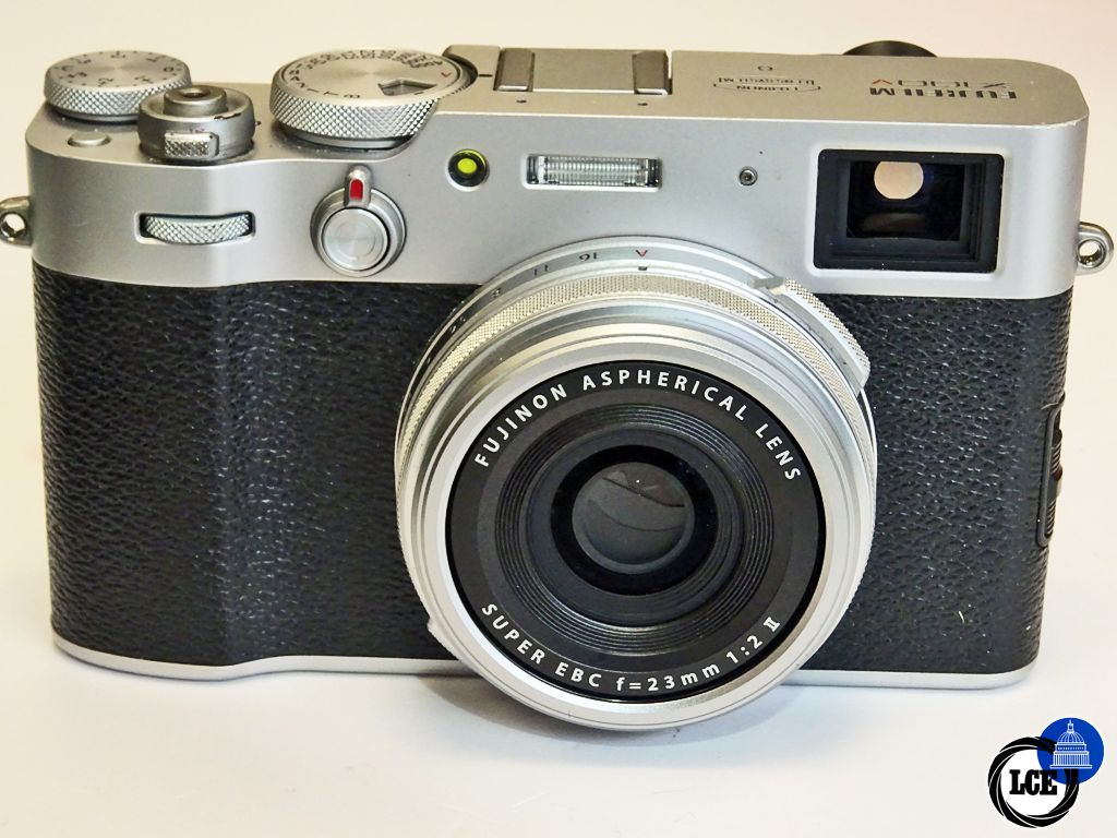 FujiFilm X100V