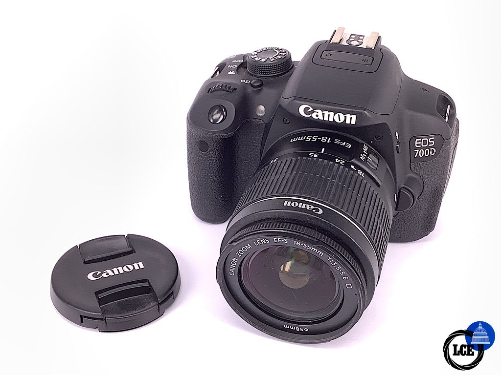Canon EOS 700D + 18-55mm III (5.8k shutter count) Canon EOS 700D + 18-55mm III (5.8k shutter count)
