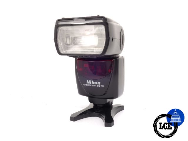 Nikon SPEEDLITE SB700