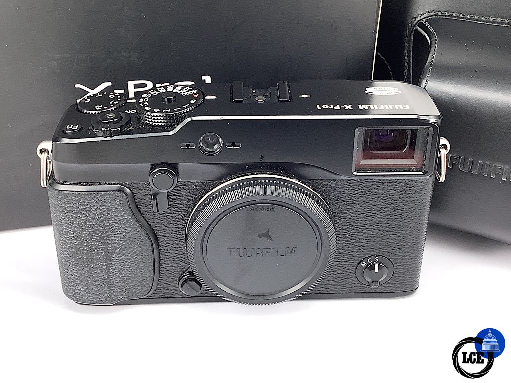 FujiFilm XPRO 1 FujiFilm XPRO 1