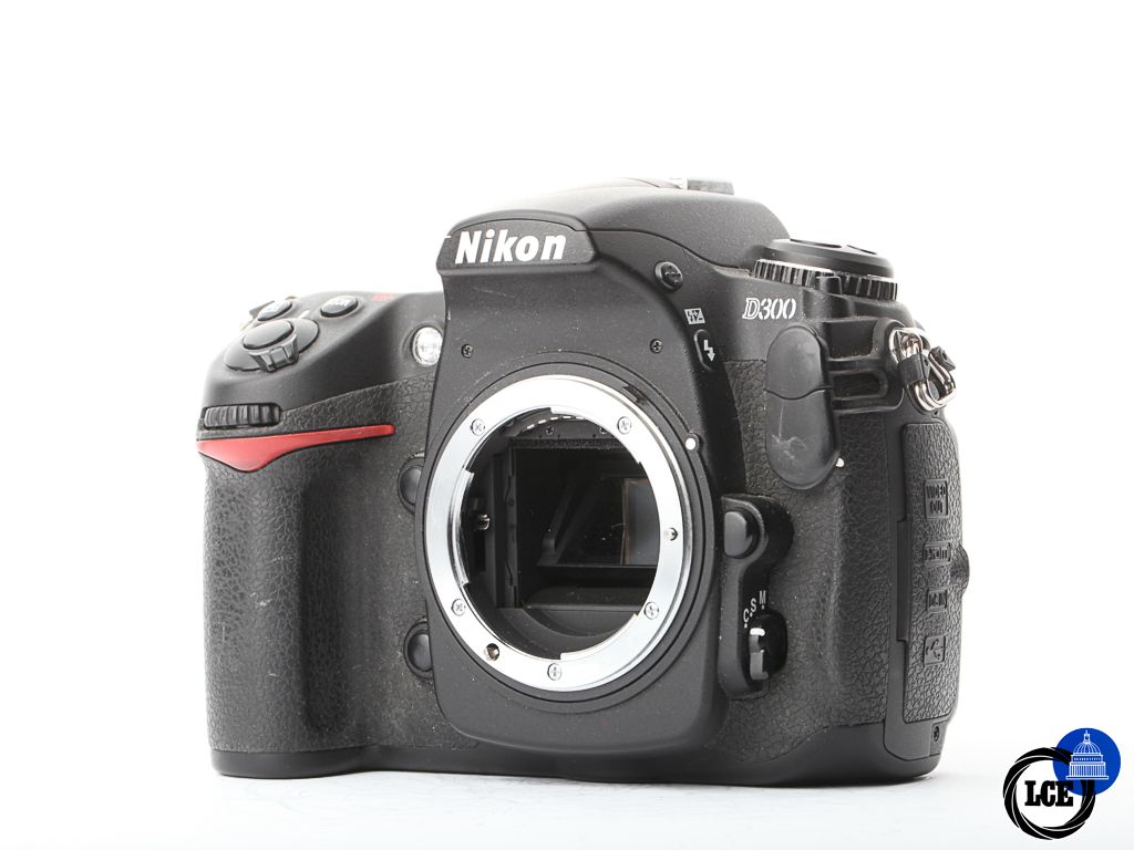 Nikon D300 Body | 10113815 Nikon D300 Body | 10113815