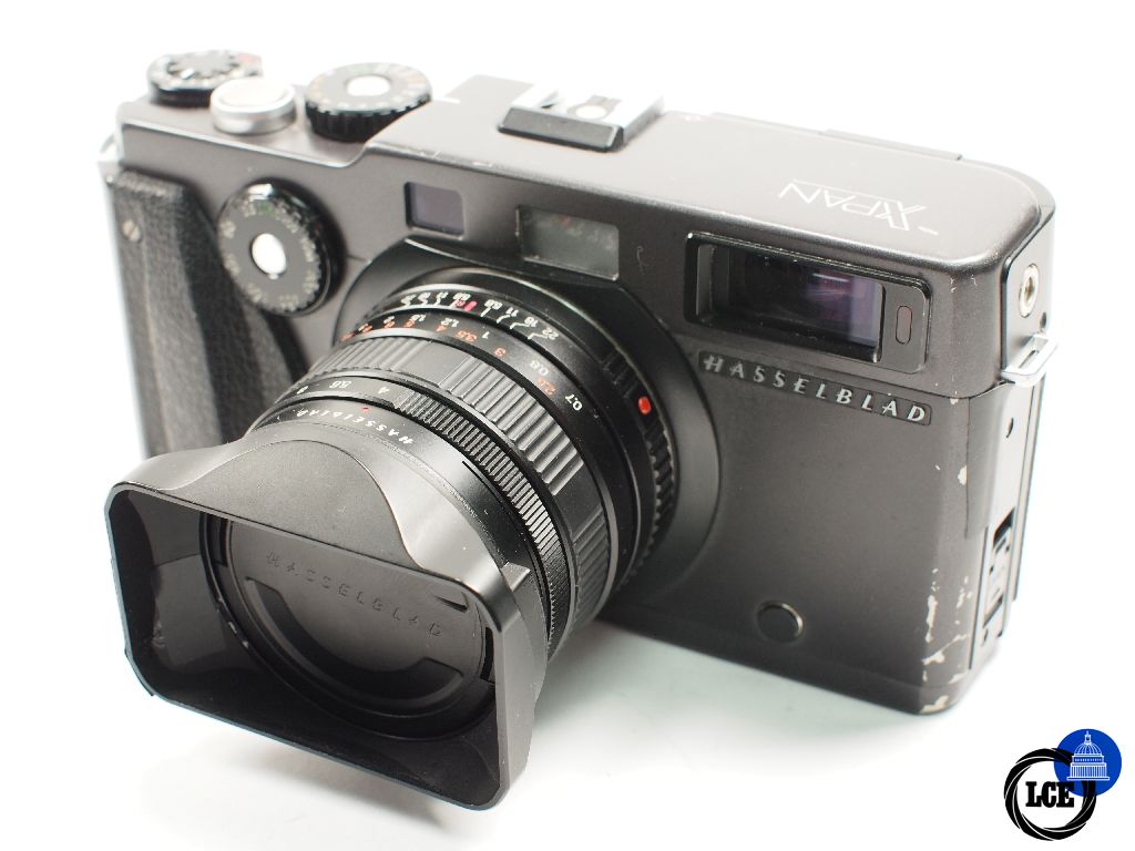 Hasselblad Xpan + 45mm F4