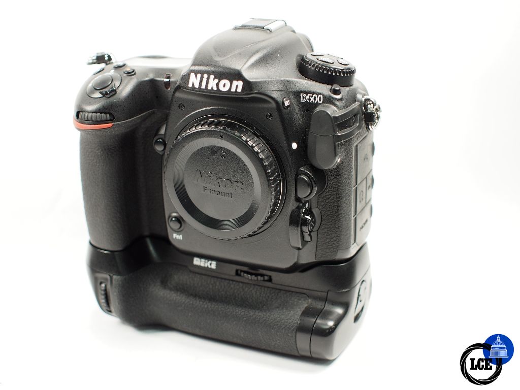 Nikon D500 body with Meike grip 71k sc Nikon D500 body with Meike grip 71k sc