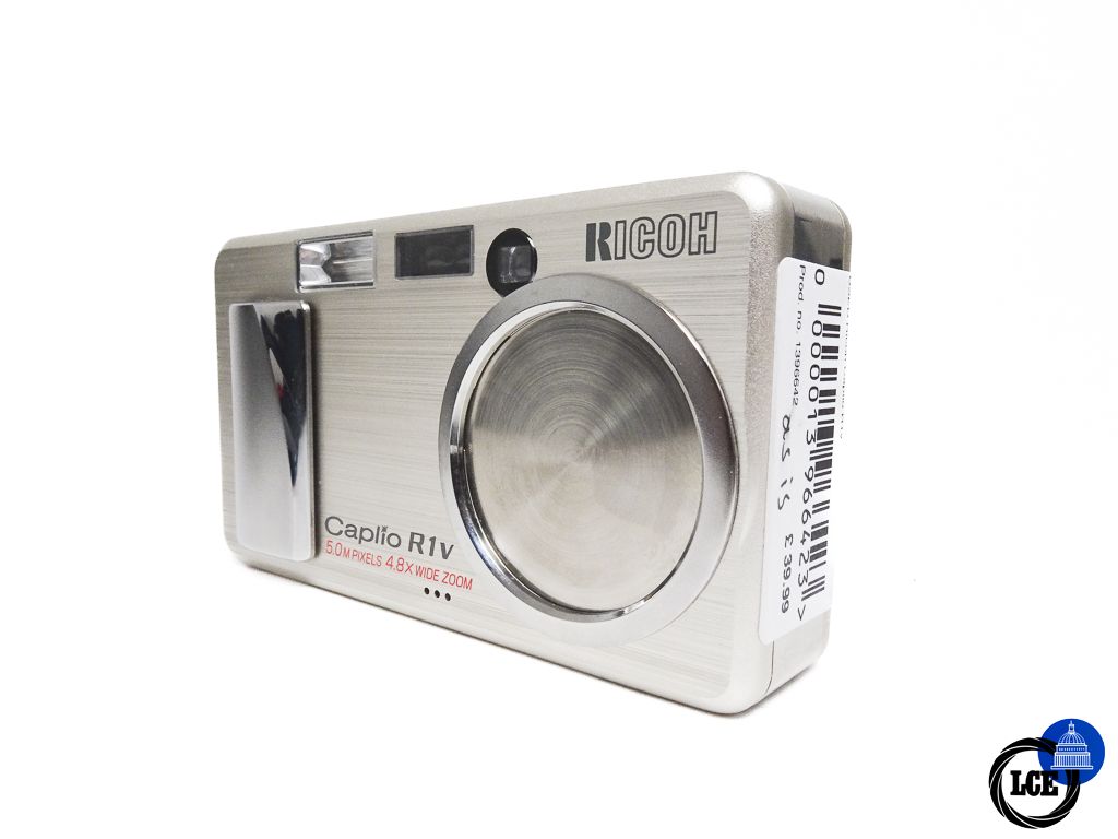 Ricoh Caplio R1v Ricoh Caplio R1v