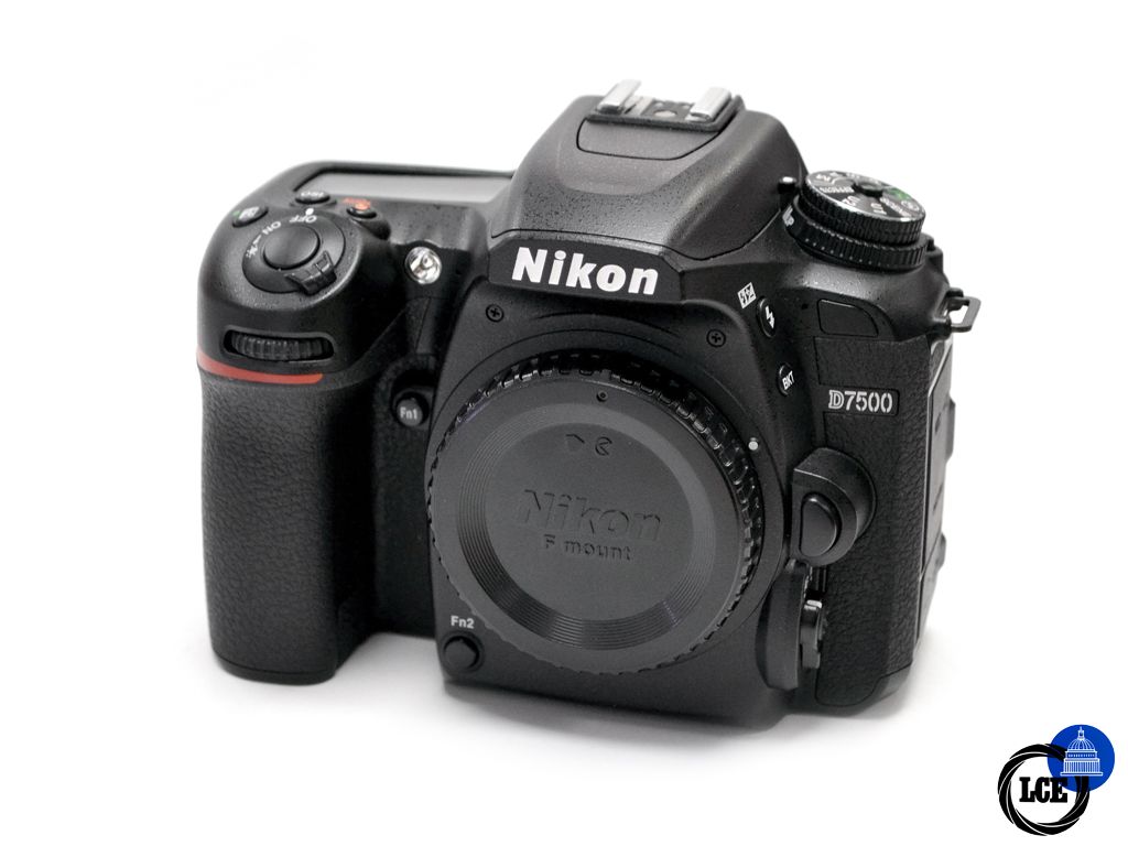 Nikon D7500 Body Only - Shutter Count 1603 Nikon D7500 Body Only - Shutter Count 1603