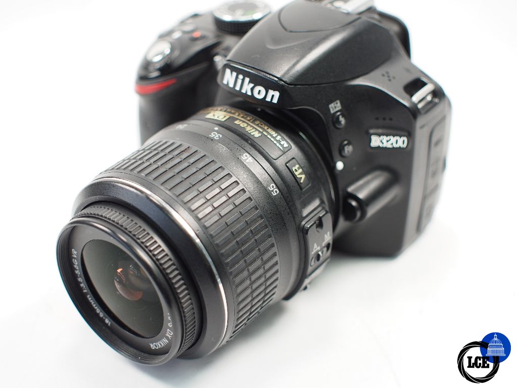 Nikon D3200 18-55mm VR 7k sc Nikon D3200 18-55mm VR 7k sc