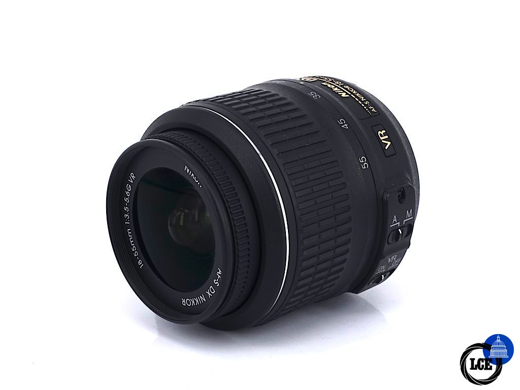Nikon AF-S 18-55mm F3.5-5.6G DX VR | 4* Nikon AF-S 18-55mm F3.5-5.6G DX VR | 4*