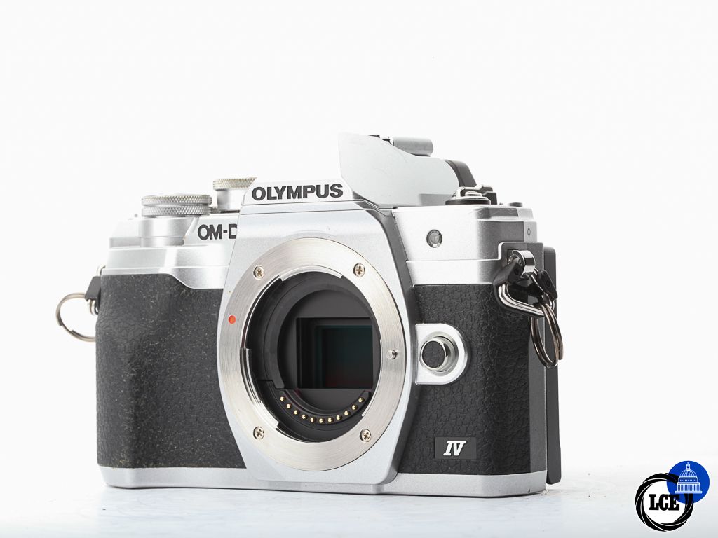 Olympus OM-D E-M10 IV | 10113903 Olympus OM-D E-M10 IV | 10113903
