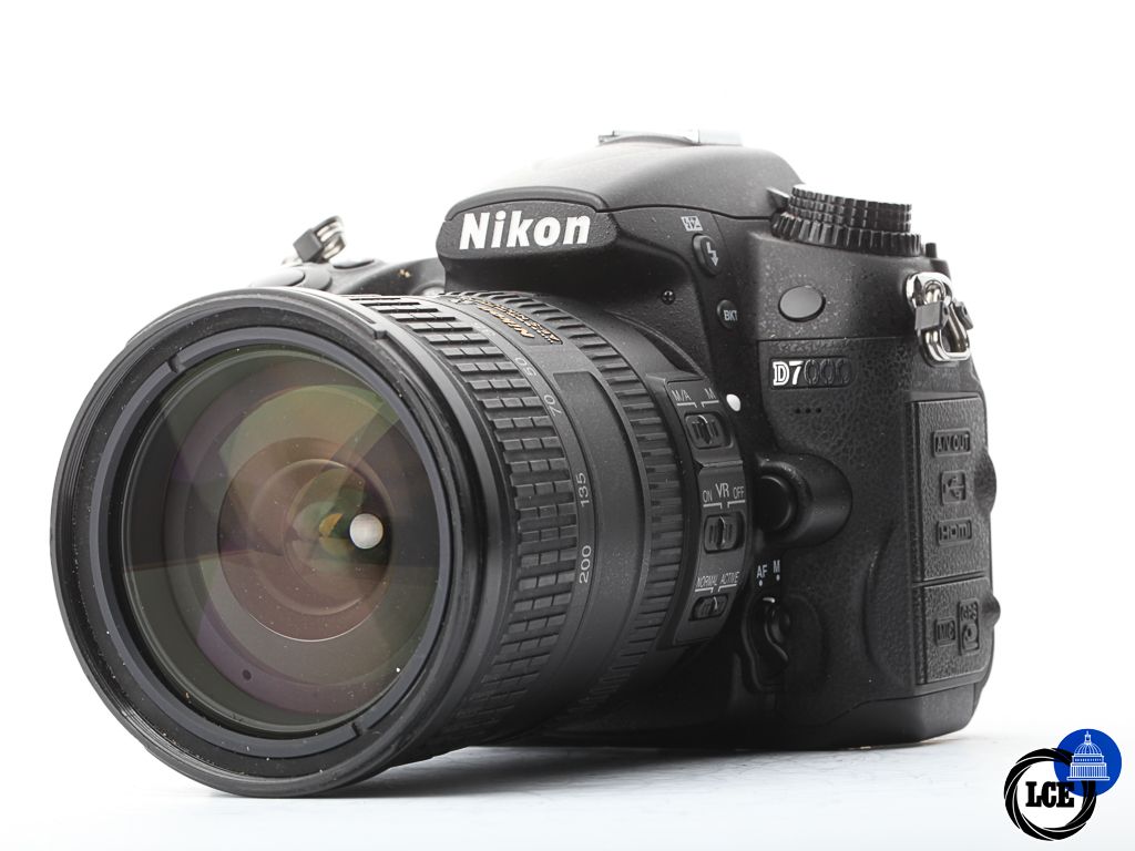 Nikon D7000 + 18-200mm f/3.5-5.6 | 10113846