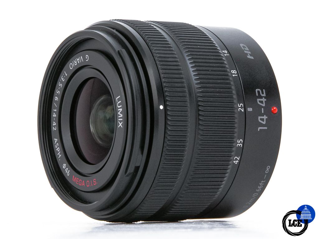 Panasonic G 14-42mm f3.5-5.6 Mega OIS ASPH. Panasonic G 14-42mm f3.5-5.6 Mega OIS ASPH.