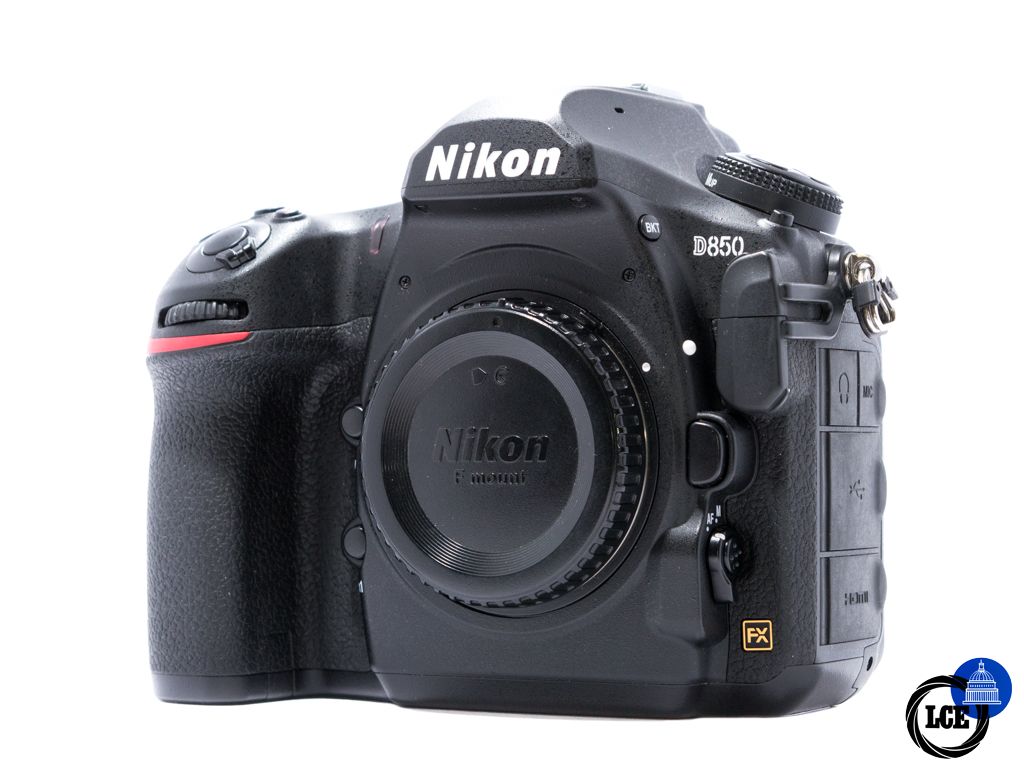 Nikon D850 body *Boxed*