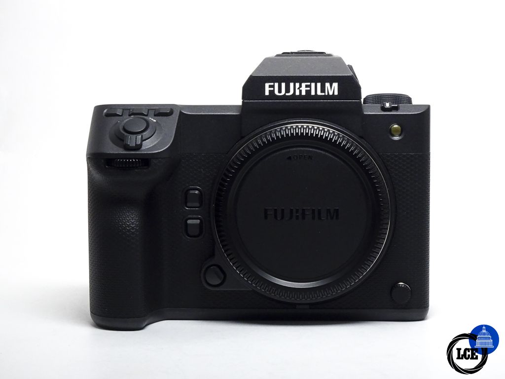 FujiFilm GFX100 II FujiFilm GFX100 II