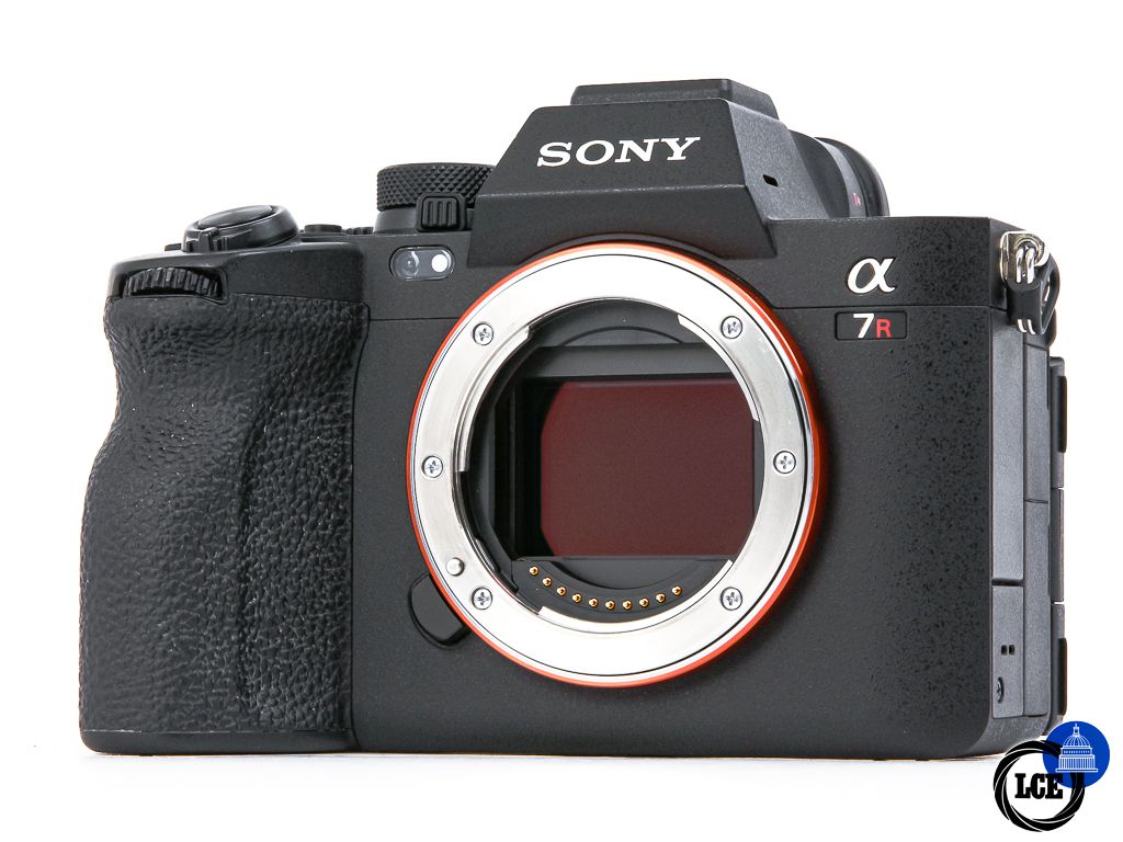 Sony A7R V Body **22k Shutter Count** Sony A7R V Body **22k Shutter Count**