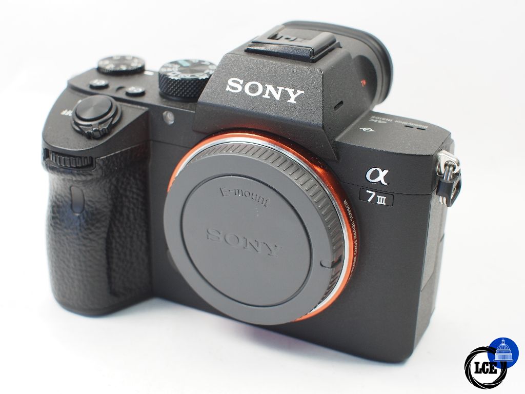 Sony A7 III * Read description * Sony A7 III * Read description *