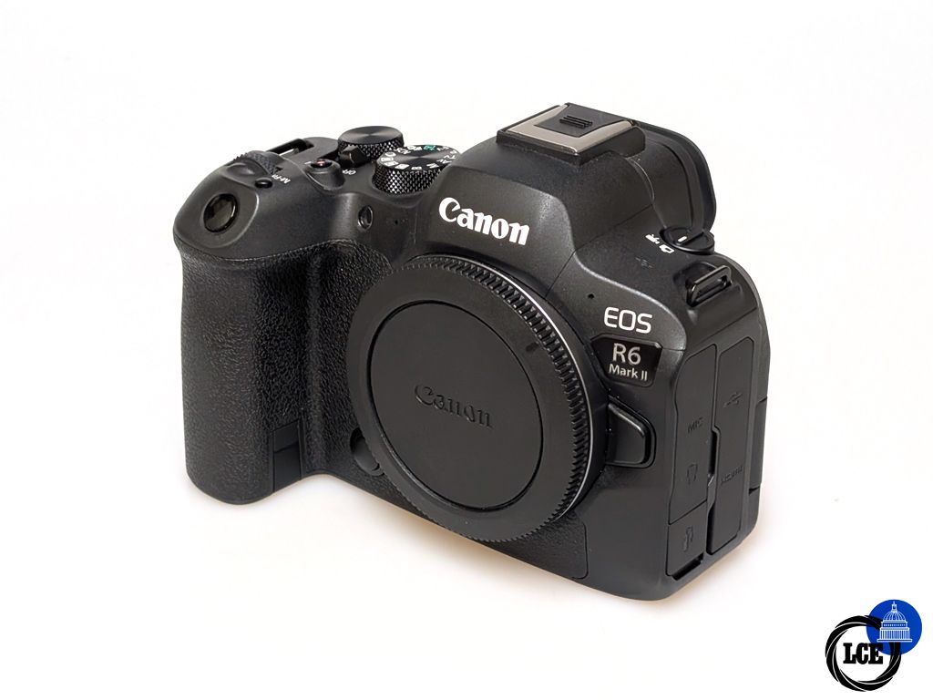 Canon EOS R6 II Canon EOS R6 II