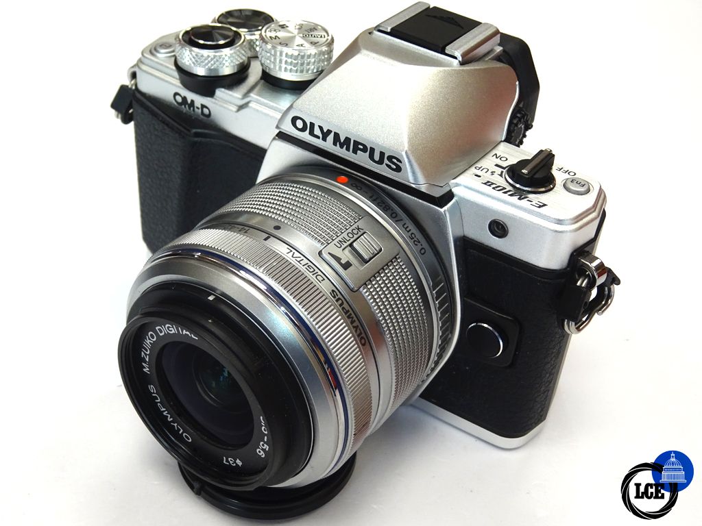 Olympus EM10 II + 14-42mm f 3.5-5.6