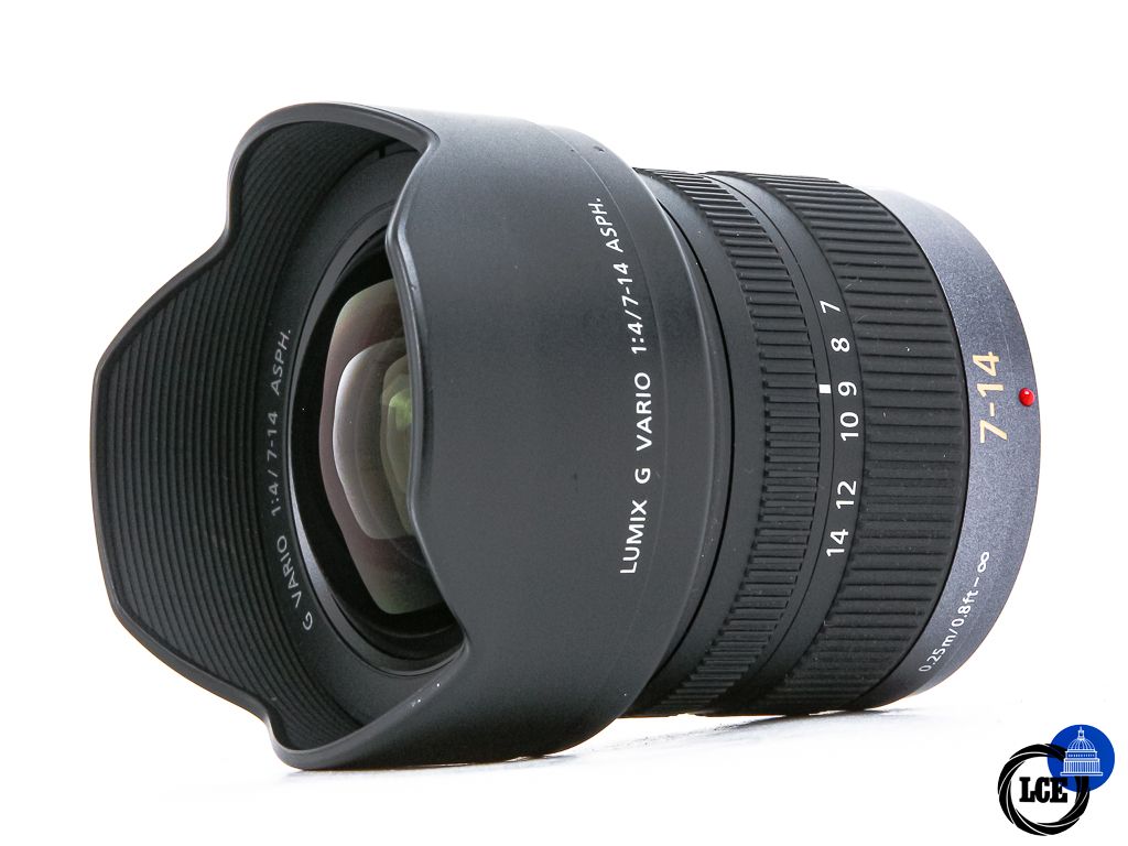 Panasonic M.Zuiko 7-14mm f4 ASPH. Panasonic M.Zuiko 7-14mm f4 ASPH.