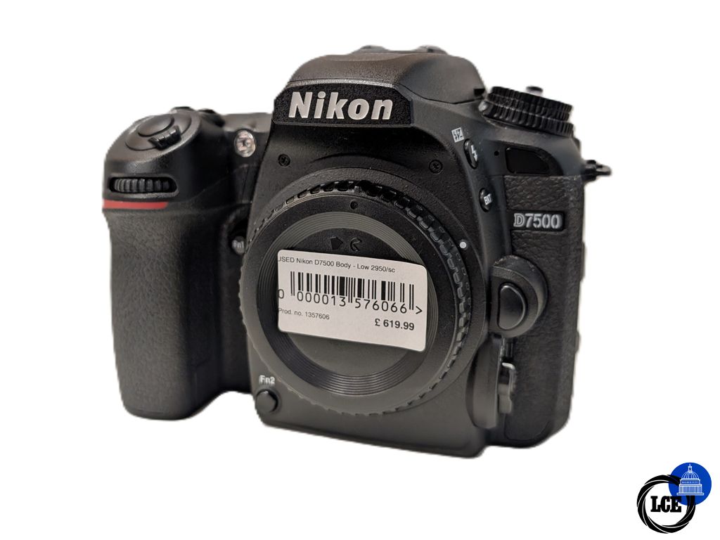 Nikon D7500 Body - Low 2950 Shutter Count! Nikon D7500 Body - Low 2950 Shutter Count!