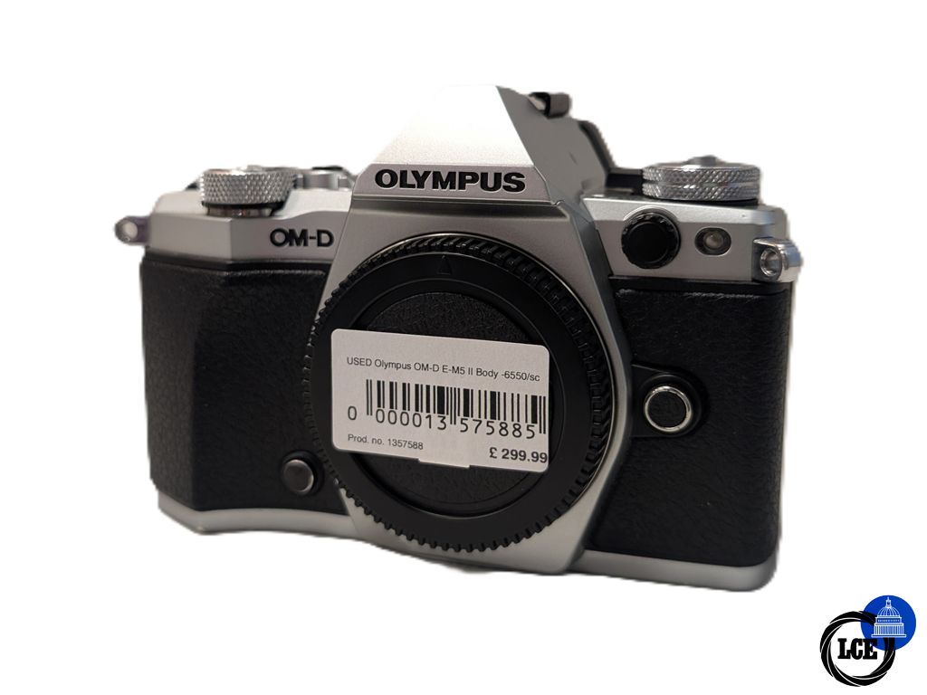 Olympus OM-D E-M5 II Body (Silver) - Low 6550 Shutter Count 