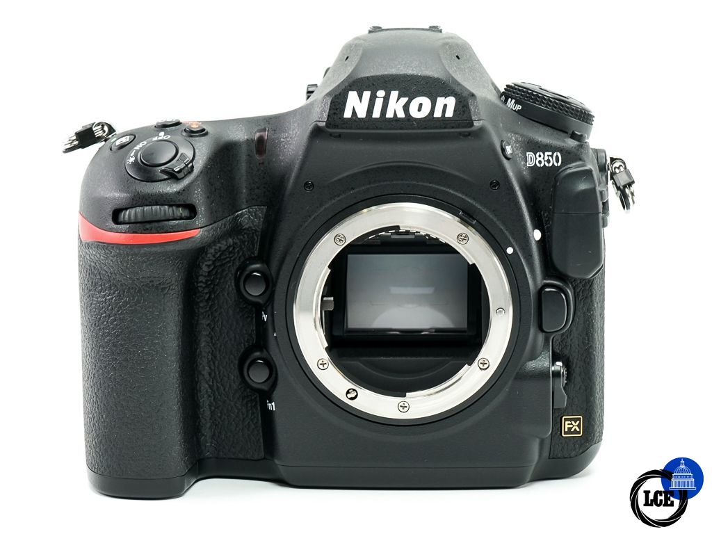 Nikon D850 Body * BOXED / SHUTTER COUNT ON 13K * Nikon D850 Body * BOXED / SHUTTER COUNT ON 13K *