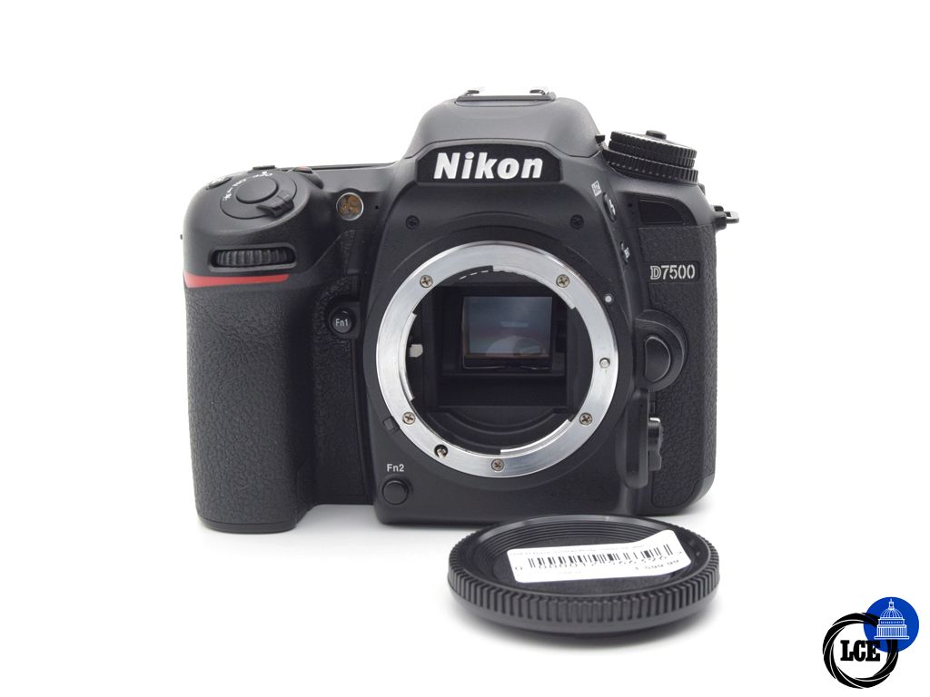 Nikon D7500 Body (15552 Shots) Nikon D7500 Body (15552 Shots)