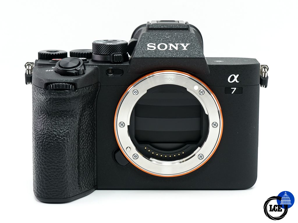 Sony A7 IV Body ** Boxed with Low Shutter Count ** Sony A7 IV Body ** Boxed with Low Shutter Count **