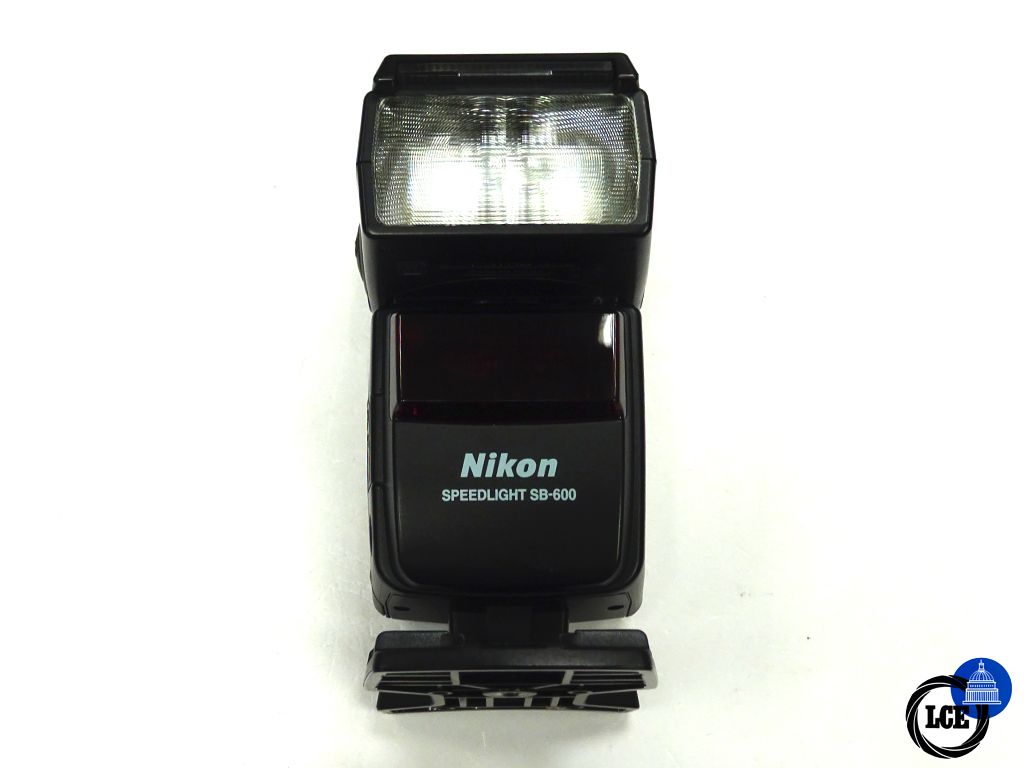 Nikon SB-600