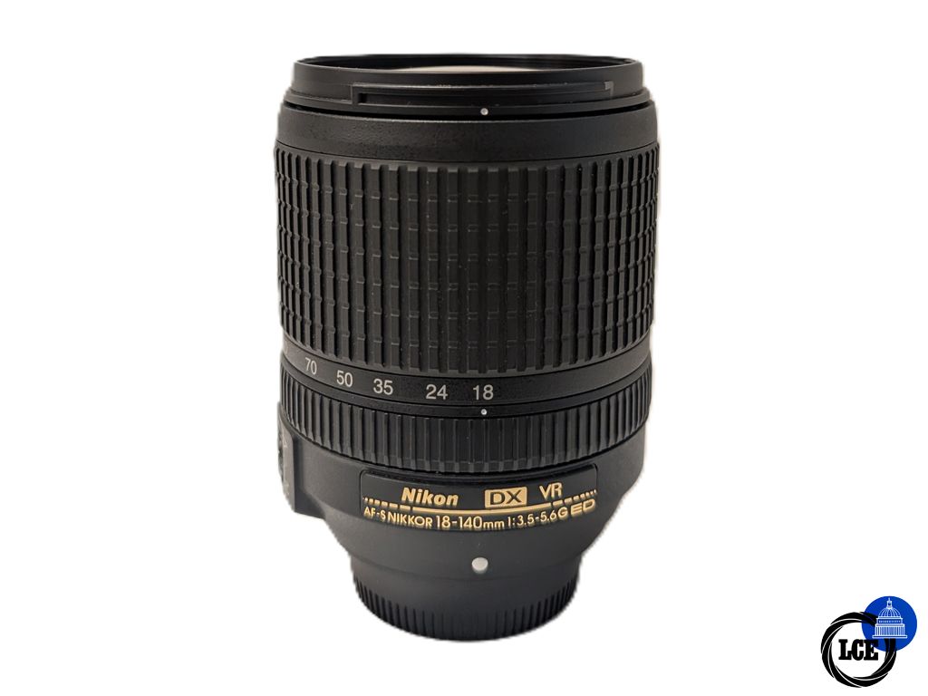 Nikon AF-S 18-140mm F3.5-5.6 G ED DX VR Nikon AF-S 18-140mm F3.5-5.6 G ED DX VR