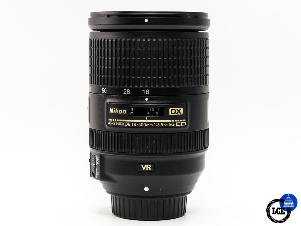 Nikon AF-S 18-300mm F3.5-5.6 G ED DX VR Nikon AF-S 18-300mm F3.5-5.6 G ED DX VR