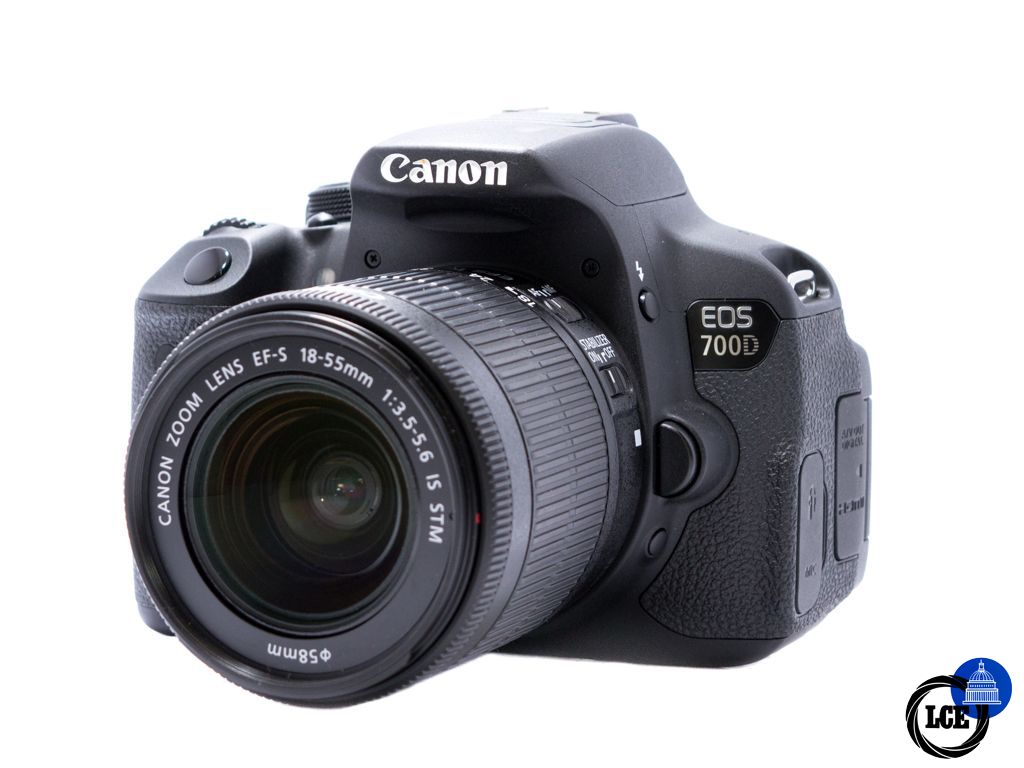 Canon EOS 700D + EF-S 18-55mm f3.5-5.6 IS STM *Very low shutter count* Canon EOS 700D + EF-S 18-55mm f3.5-5.6 IS STM *Very low shutter count*