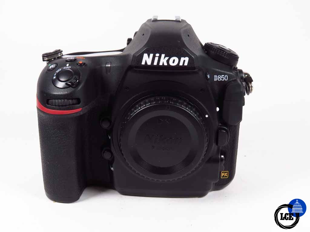 Nikon D850