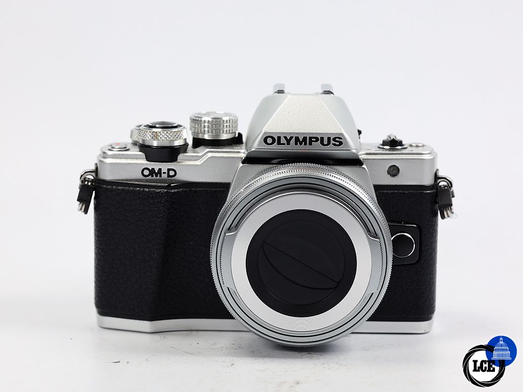Olympus E-M10 II + 14-42mm f/3.5-5.6 EZ ED MSC Olympus E-M10 II + 14-42mm f/3.5-5.6 EZ ED MSC