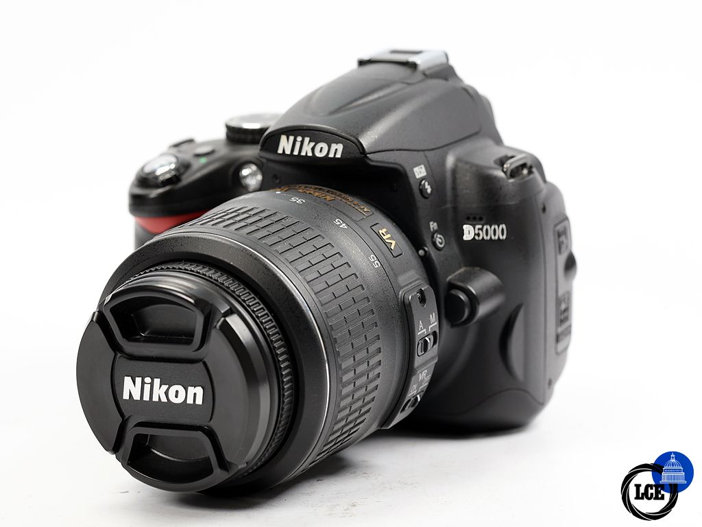 Nikon D5000 + 18-55mm f/3.5-5.6G VR *BOXED*