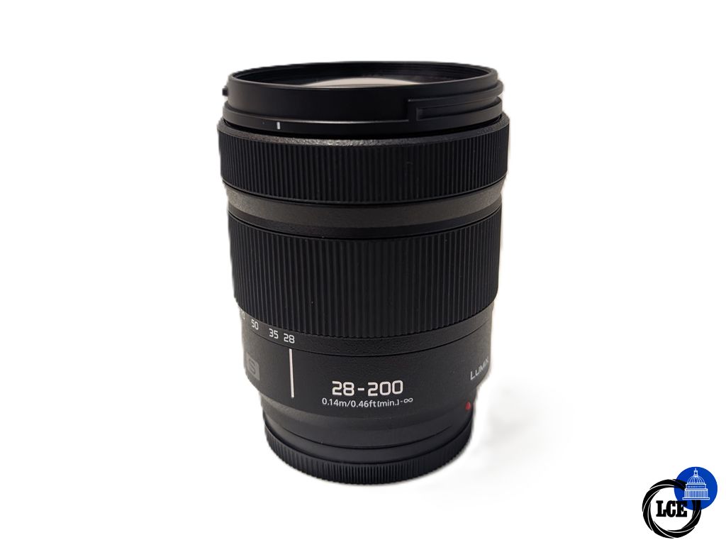 Panasonic S 28-200mm F4-7.1 Macro O.I.S 